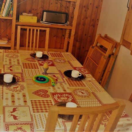 Appartement Au Centre - 3 Pieces, 6 Personnes, Ascenseur - Fr-1-241-222 رون - ألب المظهر الخارجي الصورة